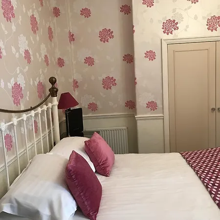 Bed & Breakfast Crook 4*